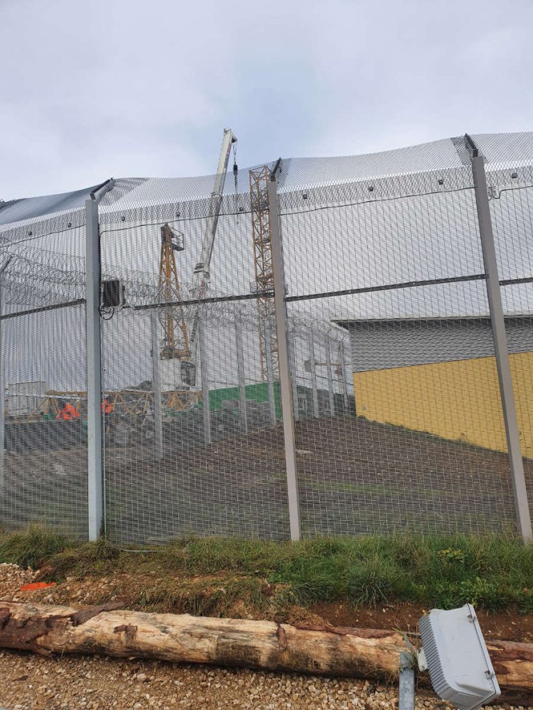 Liebherr 280 EC-H Montage