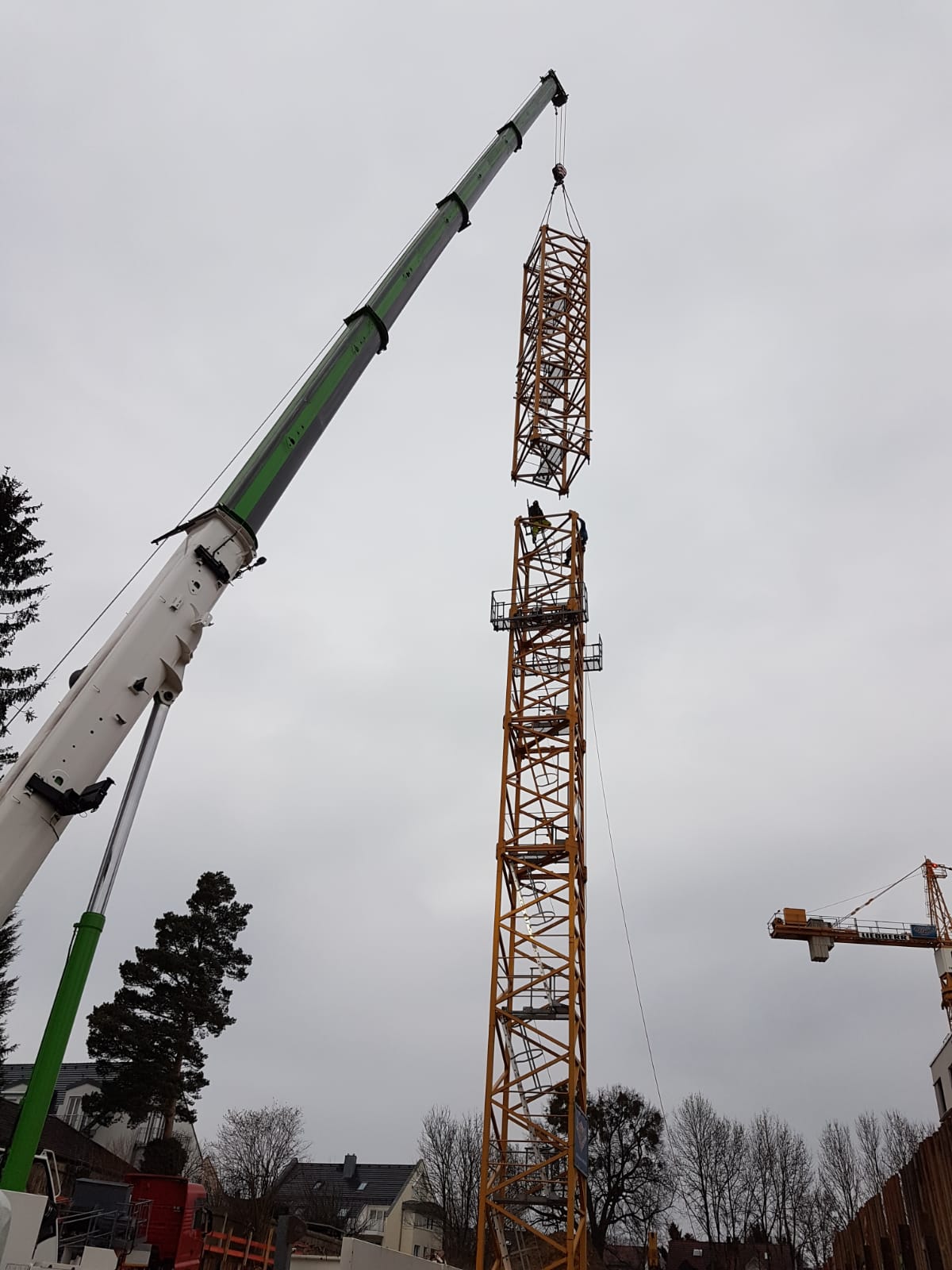 Montage Liebherr 200 EC-HM