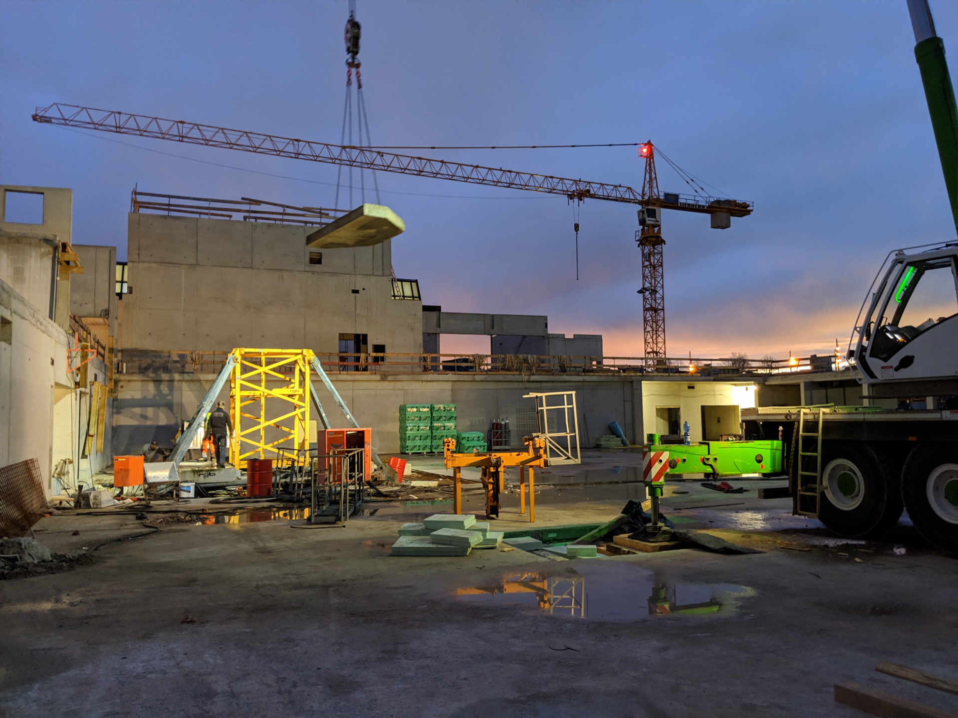 Demontage Liebherr 200 EC-H